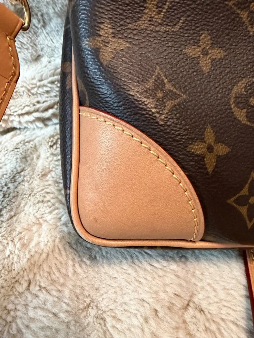 Louis Vuitton Odeon MM Monogram Large Crossbody Brown Tan